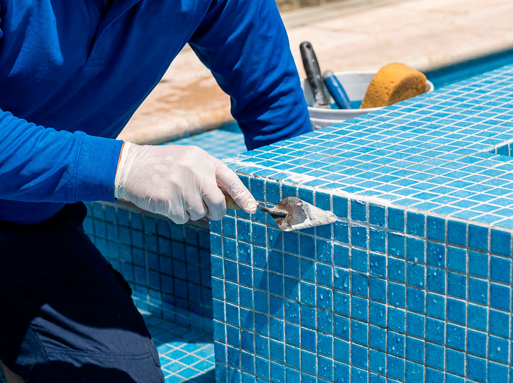 Manutenção de rejuntes de piscina - tratamento e manutenção de piscinas